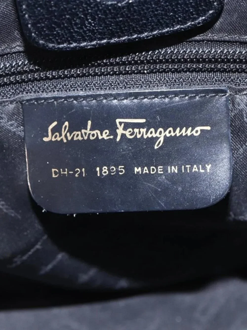 Salvatore Ferragamo Tote Bag Nylon Leather Black Gold Auth 164446